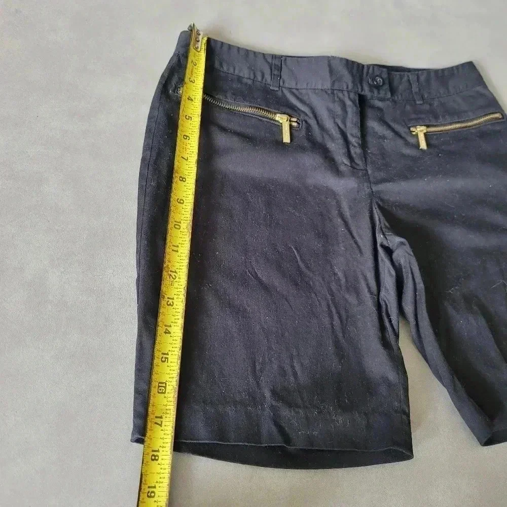 Michael Kors Women's Pockets Black with Gold Zipper Short Bermuda Shorts sz 8